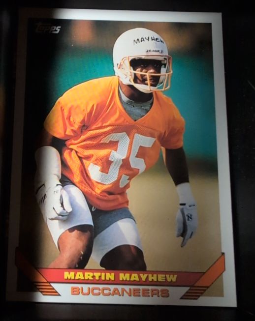 1993 Topps #369 Martin Mayhew Tampa Bay Buccaneers — front