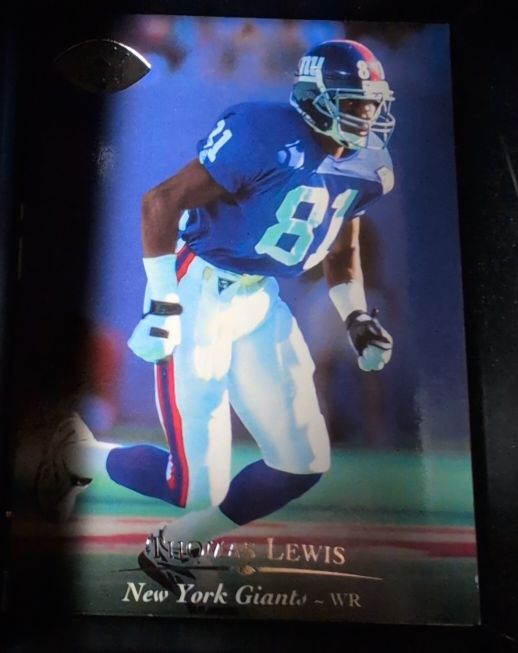 1995 Upper Deck #201 Thomas Lewis — front