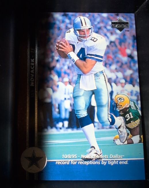 1996 Upper Deck #98 Jay Novacek — front