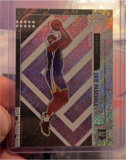 2019-20 Panini Status #12 Eric Paschall — front