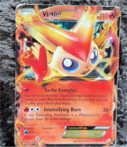 2013 Pokémon Legendary Treasures #24 Victini EX — front