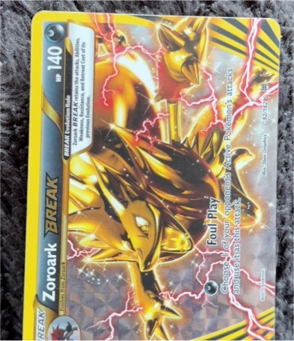 2015 Pokémon XY BREAKthrough #92 Zoroark BREAK — front