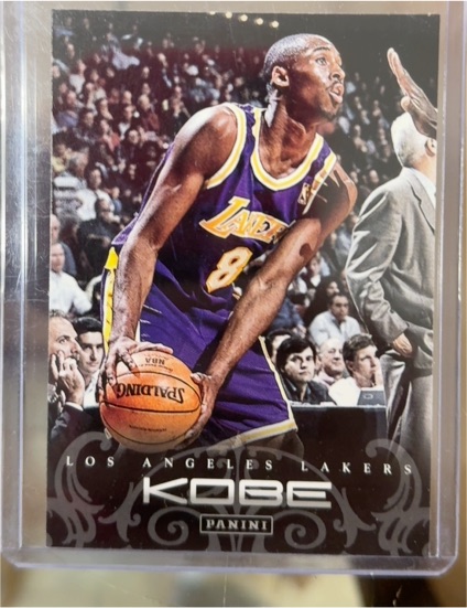 2012 Panini Kobe Anthology #4 Kobe Bryant — front