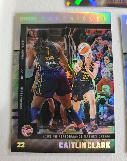2025 Panini Chronicled #22 Caitlin Clark — front