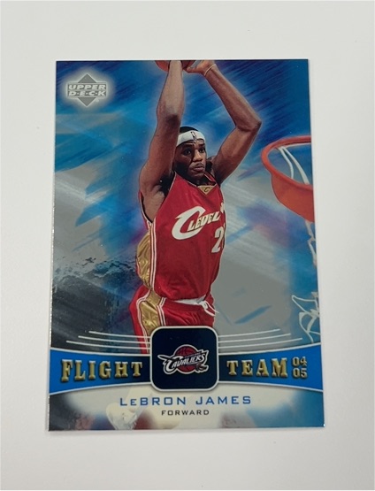 2004 Upper Deck Flight Team #FT45 LeBron James — front