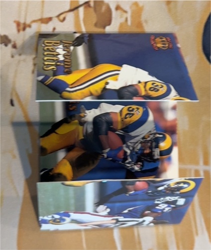 1994 Pacific Triple Folder #18 Jerome Bettis — front