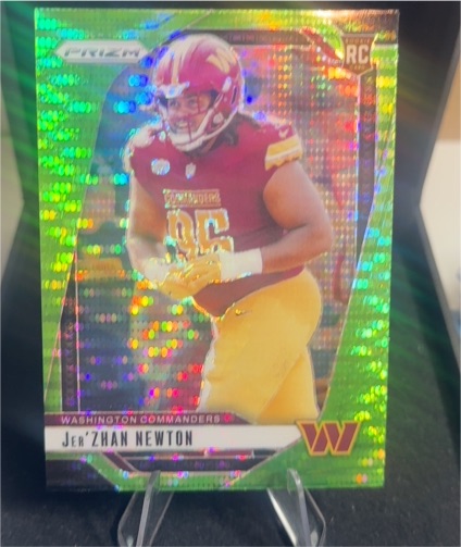 2024 Panini Prizm #351 Jer'Zhan Newton Neon Green Pulsar — front