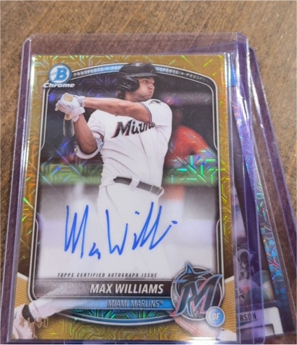 2025 Bowman Draft Mega Box Mojo Refractor Auto Max Williams — front