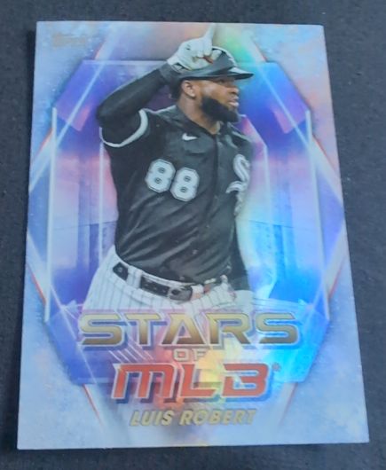 2023 Topps Stars of MLB Chrome #SMLBC-6 Luis Robert — front