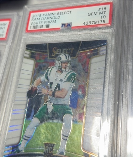 2018 Panini Select #18 Sam Darnold White Prizm — front