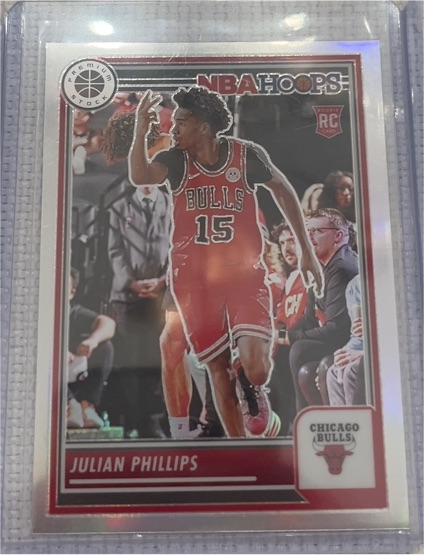 2023-24 Panini NBA Hoops Premium Stock #61 Julian Phillips — front