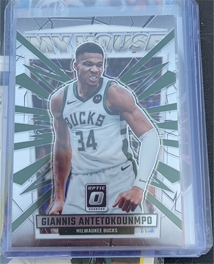 2023-24 Panini Donruss Optic #11 Giannis Antetokounmpo My House — front