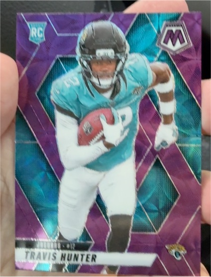 2025 Panini Mosaic #301 Travis Hunter — front