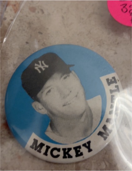 1950 Mickey Mantle New York Yankees Pinback Button — front