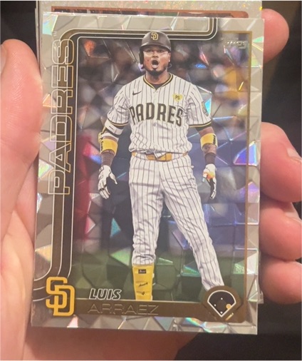 2025 Topps Series 2 #393 Luis Arraez — front