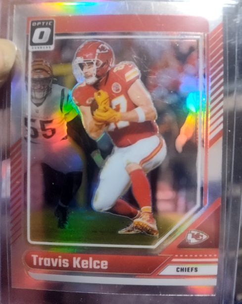 2024 Panini Donruss Optic #98 Travis Kelce — front