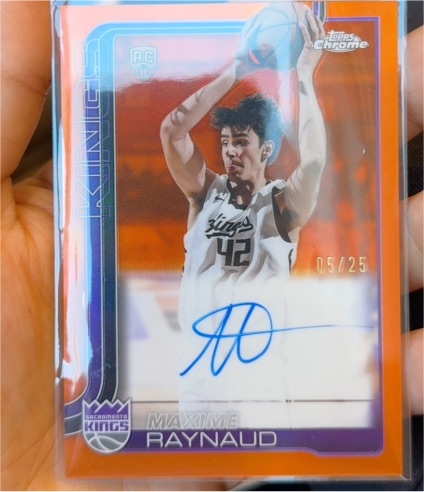 2025-26 Topps Chrome #TCAR-MR Maxime Raynaud — front