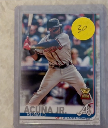 2019 Topps #1 Ronald Acuña Jr. — front