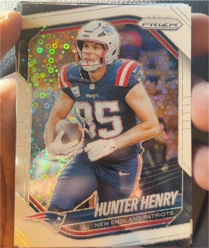 2025 Panini Prizm #33 Hunter Henry — front