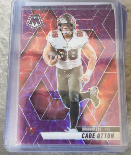 2025 Panini Mosaic #211 Cade Otton — front