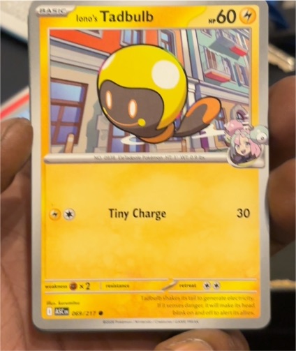 2025 Pokémon Journey Together #052 Iono's Tadbulb — front