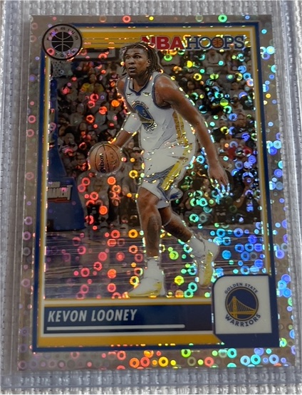 2023-24 Panini NBA Hoops Premium Stock #106 Kevon Looney — front