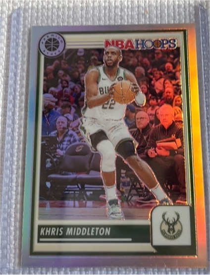 2023-24 Panini NBA Hoops Premium Stock #73 Khris Middleton — front
