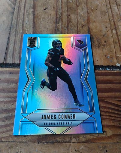 2025 Panini Donruss Elite #9 James Conner — front