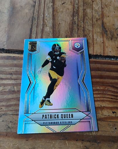 2025 Panini Donruss Elite #18 Patrick Queen — front