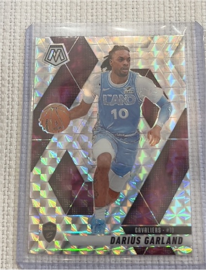 2024-25 Panini Mosaic #189 Darius Garland — front