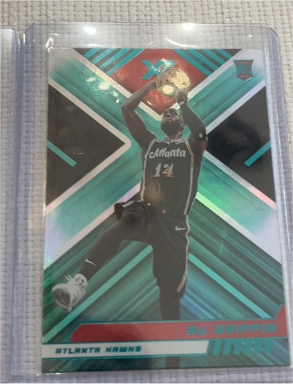 2022-23 Panini Chronicles XR #282 RJ Griffin — front