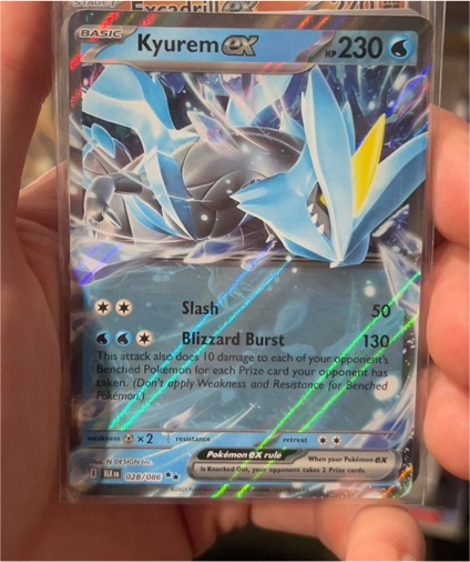 2015 Pokémon SV Black Bolt #028 Kyurem ex — front