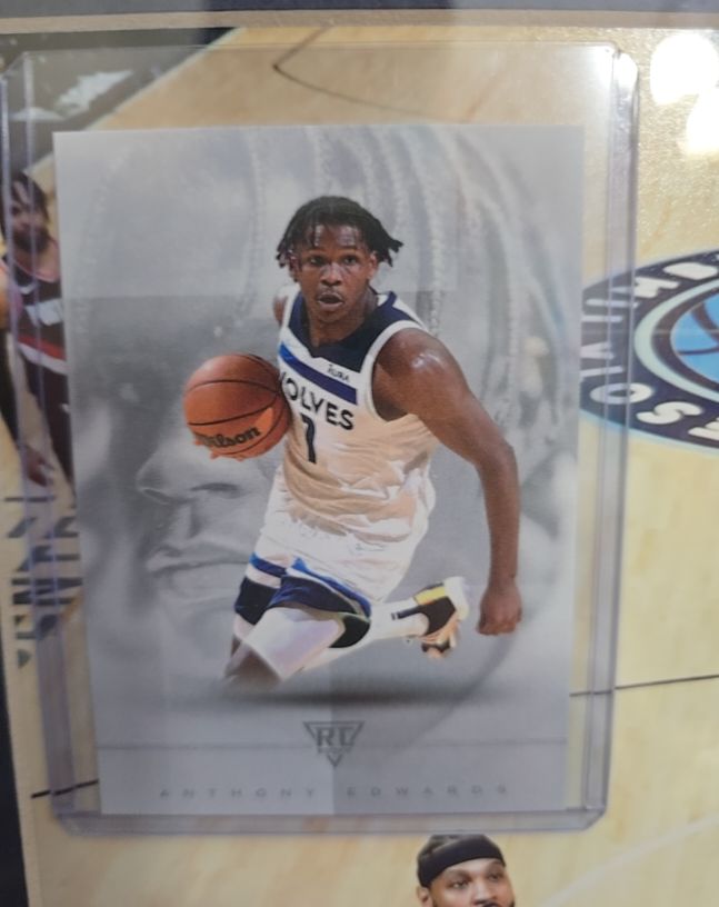 2020-21 Panini Chronicles Luminance #143 Anthony Edwards — front