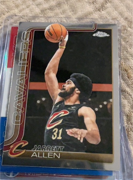 2025-26 Topps Chrome #52 Jarrett Allen — front