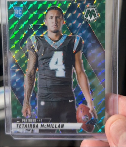 2025 Panini Mosaic #274 Tetairoa McMillan Rookie Variation Green Mosaic Prizm — front