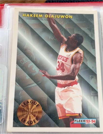 1993-94 Fleer #225 Hakeem Olajuwon — front