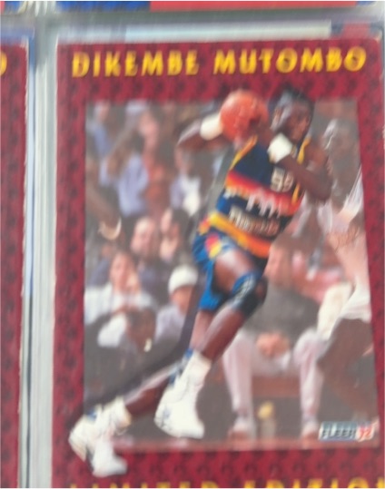 1992 Fleer Limited Edition #5 Dikembe Mutombo — front
