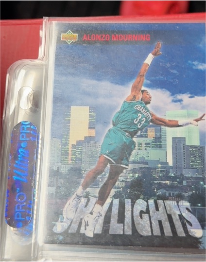 1993-94 Upper Deck Skylights #468 Alonzo Mourning — front