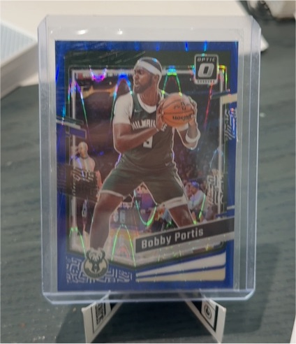 2023-24 Panini Donruss Optic #159 Bobby Portis — front