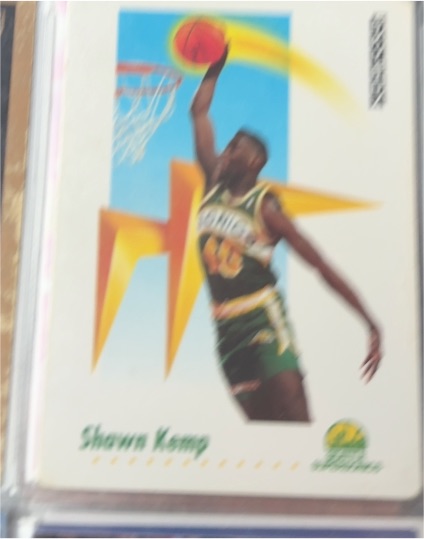 1991-92 Skybox #271 Shawn Kemp — front