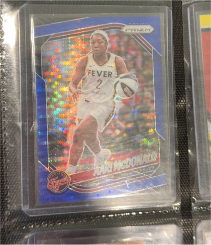 2025 Panini Prizm WNBA #10 Aari McDonald — front