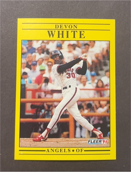 1991 Fleer #328 Devon White — front