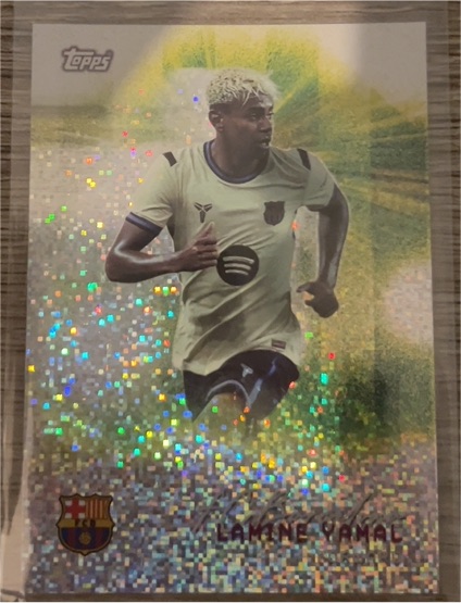 2024-25 Topps UEFA #27 Lamine Yamal Future Stars Sparkle — front