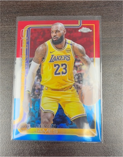 2025-26 Topps Chrome #127 LeBron James — front