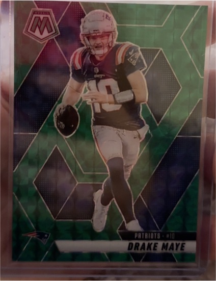 2025 Panini Mosaic #28 Drake Maye — front