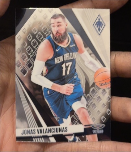 2023-24 Panini Phoenix #191 Jonas Valanciunas — front