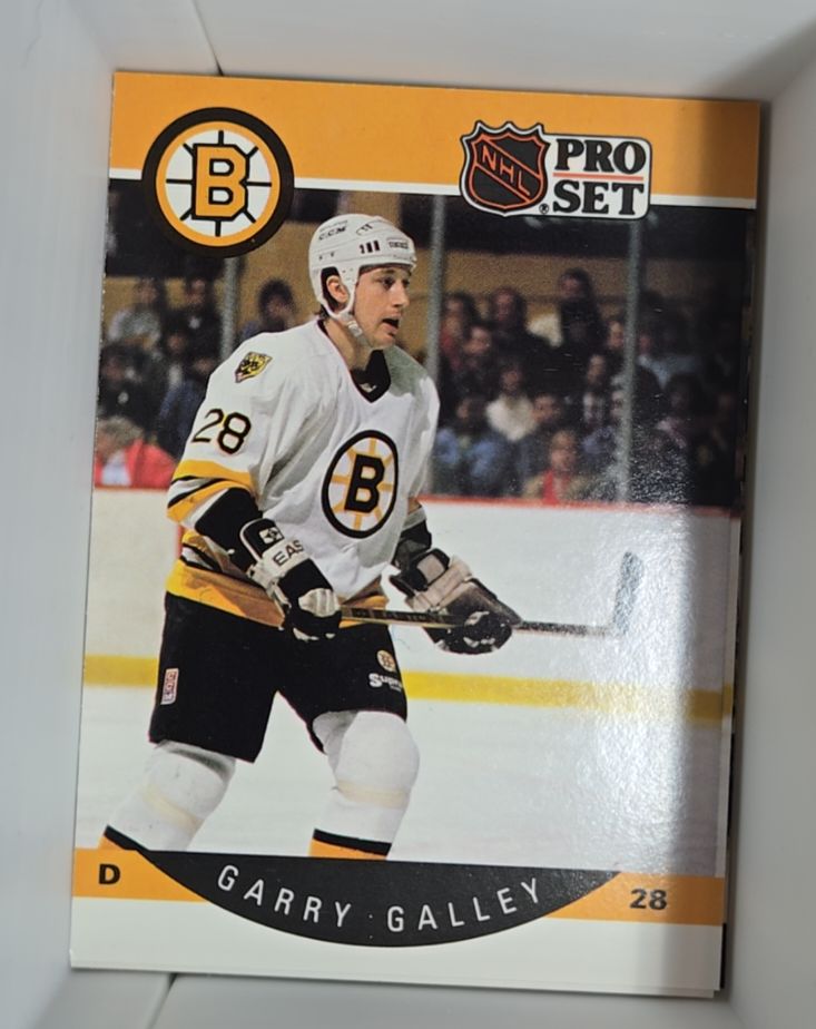 1990-91 Pro Set #7 Garry Galley — front