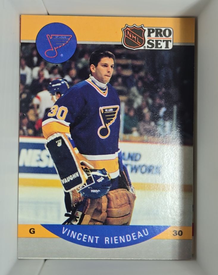 1990 Pro Set #270 Vincent Riendeau — front