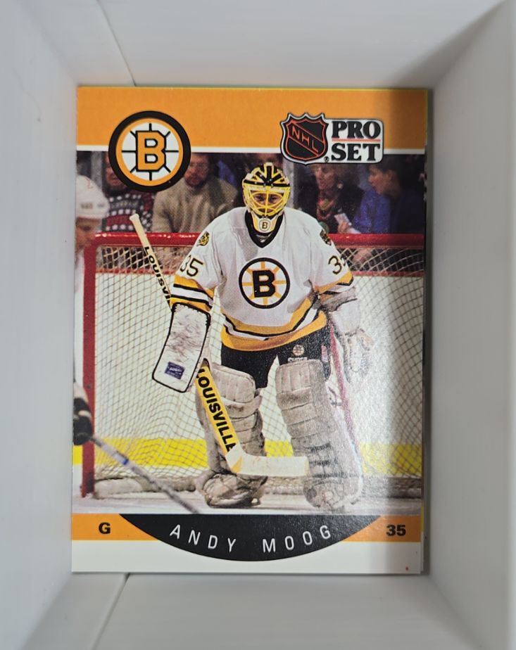 1990-91 Pro Set #10 Andy Moog — front