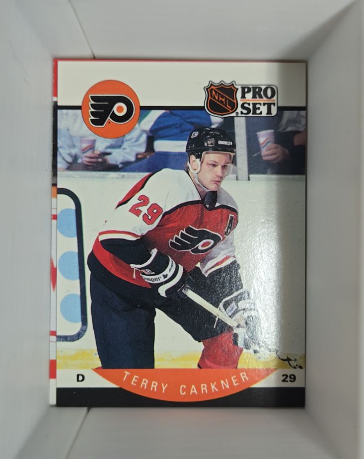 1990-91 Pro Set #212 Terry Carkner — front